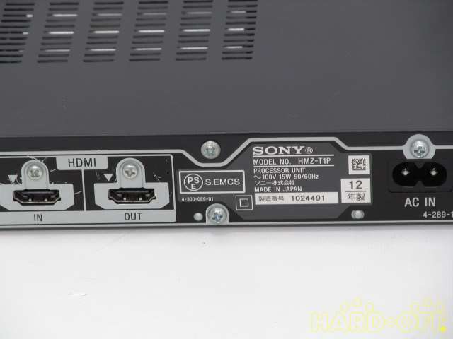 HDMI端子のまわりにキズあります。