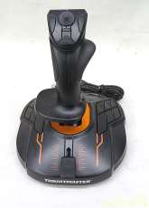 コントローラー(ハンドル・ジョイスティック)|THRUSTMASTER