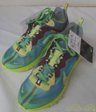 NIKE x UNDERCOVER のス