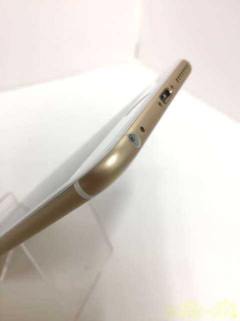 本体左下です