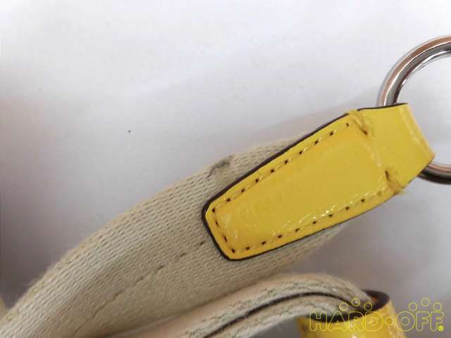 ベルトに若干汚れあり