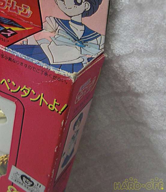 箱のダメージです。
