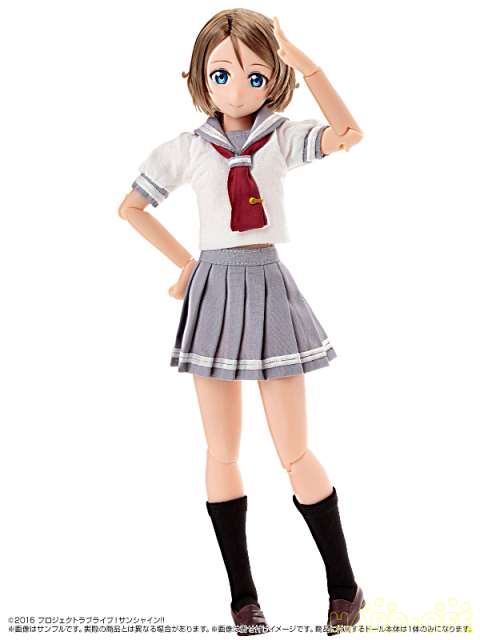 プレバン限定の制服一式が付属します。